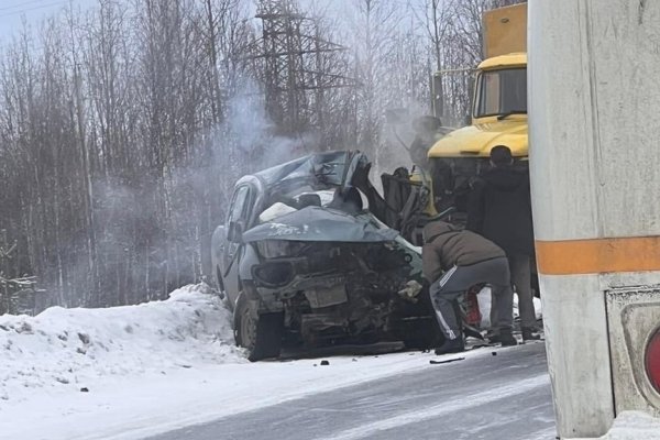 В ДТП в Усинске по предварительным данным погибли четыре человека