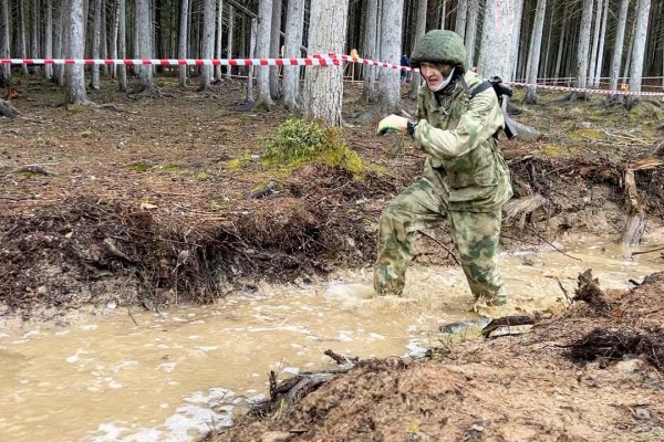 Росгвардейцы Коми соревновались в военизированной эстафете 