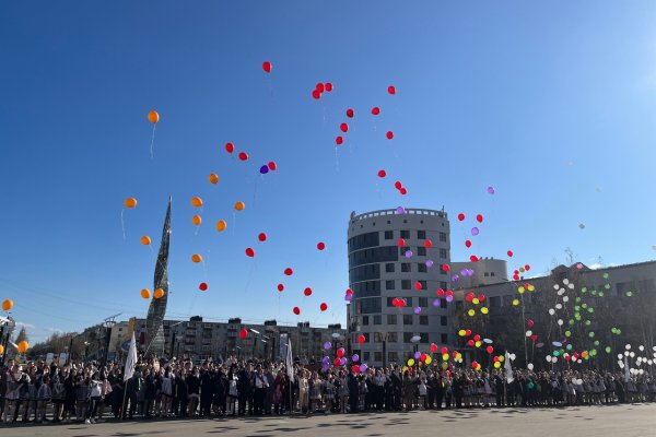 В Усинске прозвенел Последний звонок
