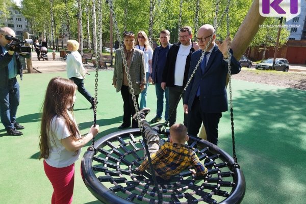 В Сыктывкаре комиссионно проконтролировали состояние благоустроенных в минувшем году территорий