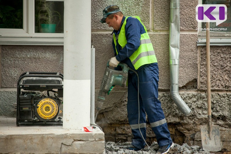 В Коми более 14 тыс. жителей старше 70 лет лет получили в этом году компенсацию за капремонт