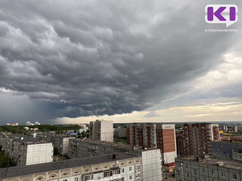 На юге Коми в ближайшее время пройдет гроза с градом