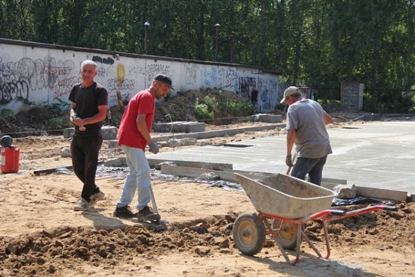 В сыктывкарской Орбите готовят территорию для отдыха