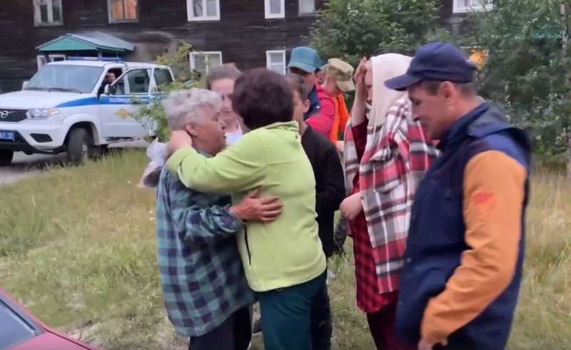 Поисковики ПСО "Лиза Алерт" рассказали, как нашли пропавшую в лесу бабушку