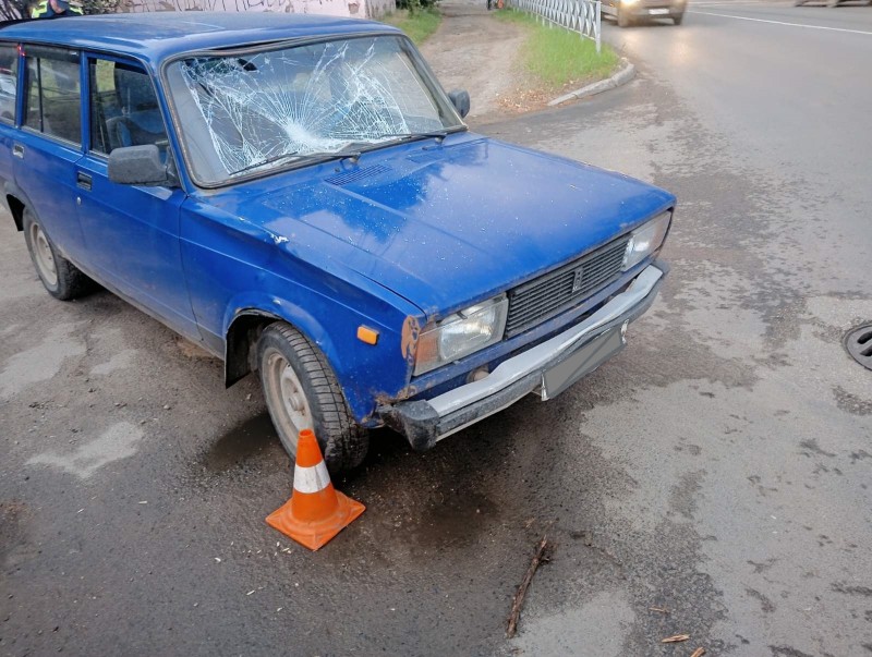 В Сыктывкаре нетрезвый мужчина на электровелосипеде получил травмы и уголовное дело