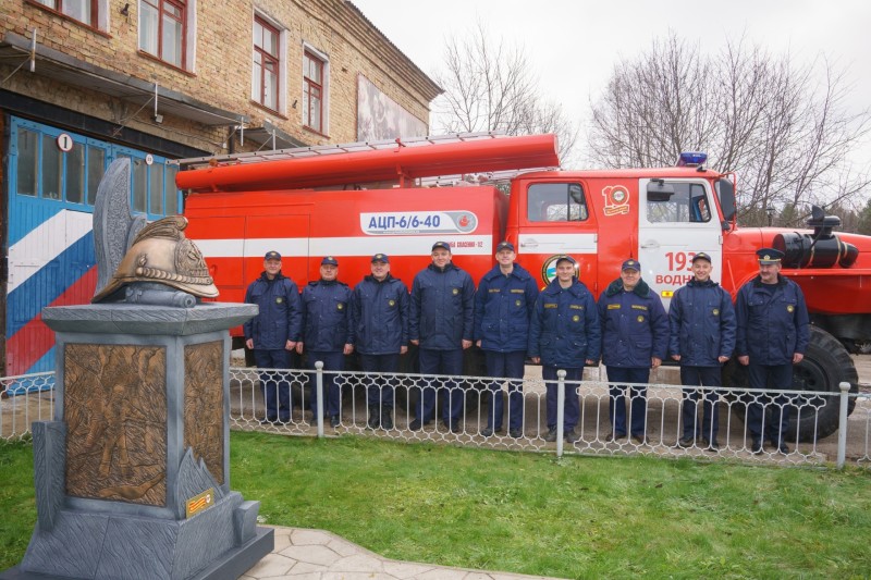 В поселке под Ухтой появился арт-объект, посвященный огнеборцам