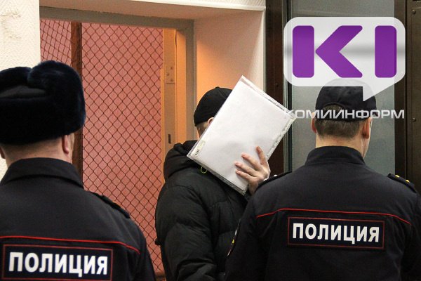 22-летний сыктывкарец разбил витрину кафе, выясняя отношения с девушкой