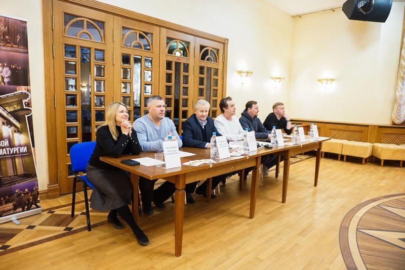 В Театре им. Савина готовят спектакль-благодарность основателю профессионального коми театра