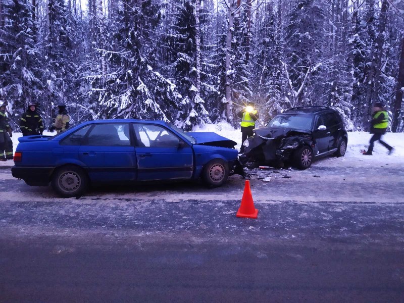 В ДТП на трассе Сыктывкар - Ухта пострадали шесть человек