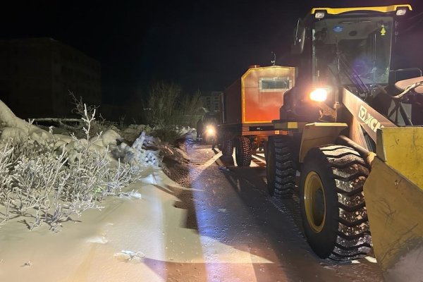 В Воркуте восстанавливают водоснабжение в двух многоквартирных домах