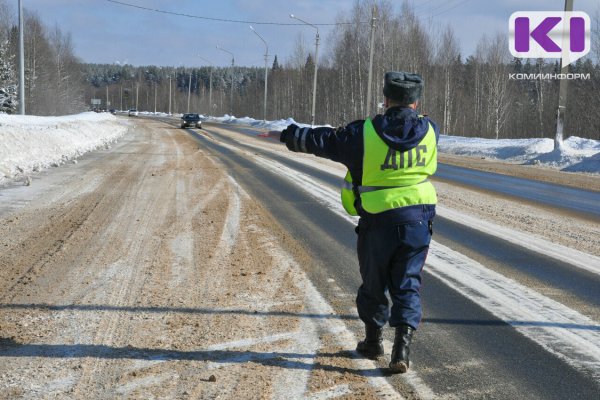 За неделю госавтоинспекторы Коми отстранили от управления авто 42 водителей в состоянии опьянения