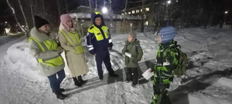 Ухтинцам напомнили о правилах поведения в общественном транспорте