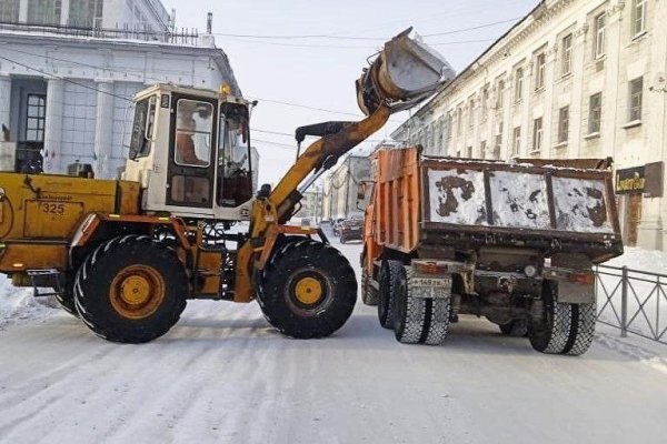 В Воркуте устраняют последствия пурги

