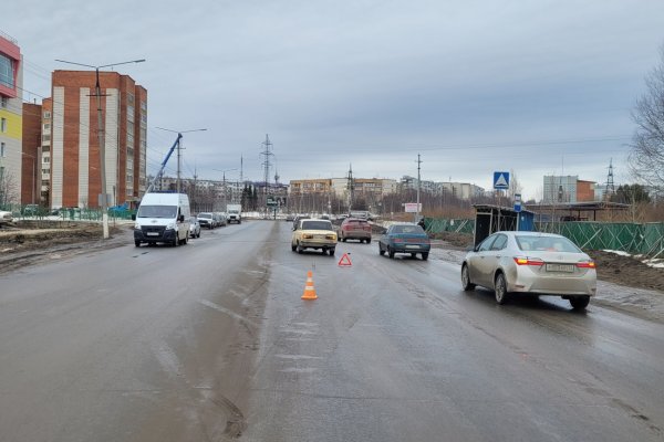 В Ухте на пешеходном переходе сбили юношу