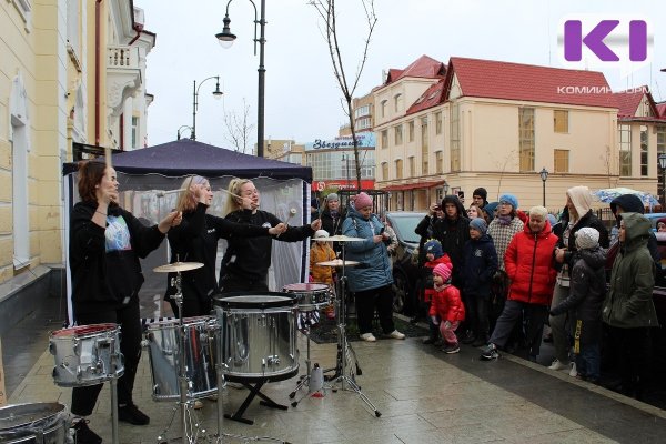 В Сыктывкаре 18 мая ограничат движение транспорта по ул. Коммунистическая между отделами истории и природы Нацмузея Коми  