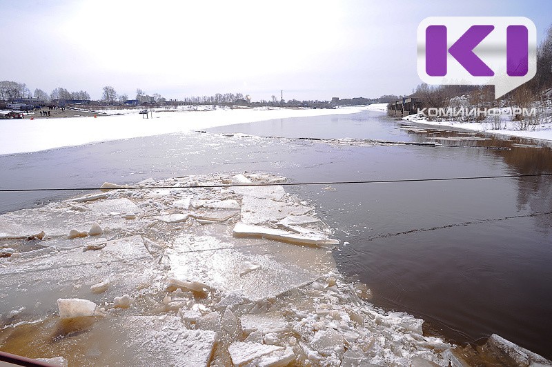 В Ижемском районе спасатели выехали на поиски предположительно утонувшего мужчины