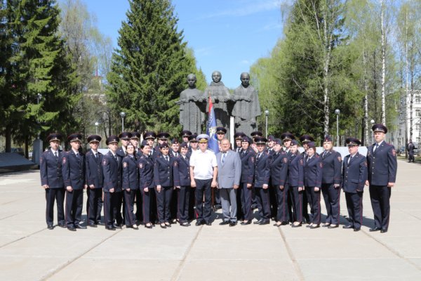 В Сыктывкаре у мемориала 