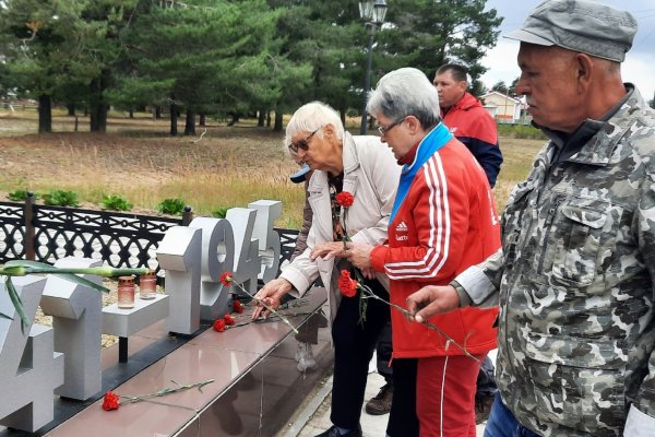 Республиканский совет ветеранов провел акцию 