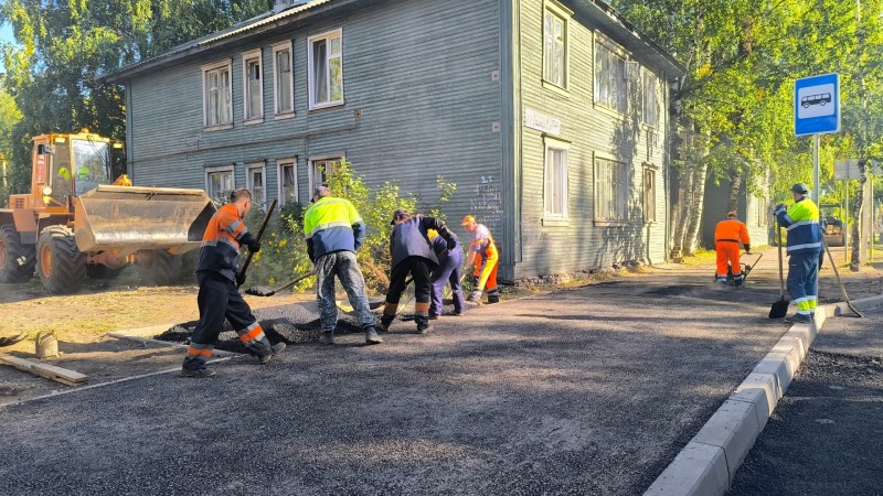 В Сыктывкаре оборудовали новую остановку на Октябрьском проспекте