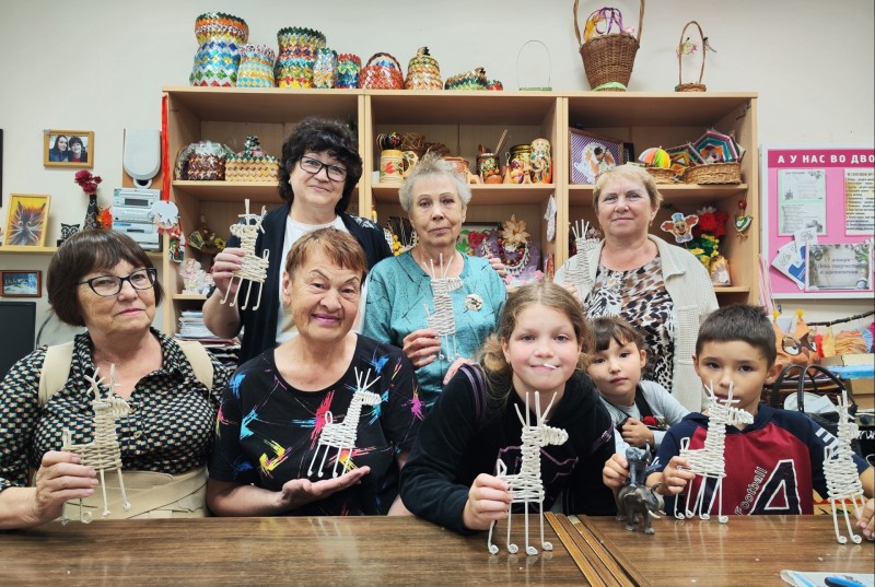 В Сыктывкаре при поддержке ЛУКОЙЛа проходят занятия по декоративно-прикладному творчеству

