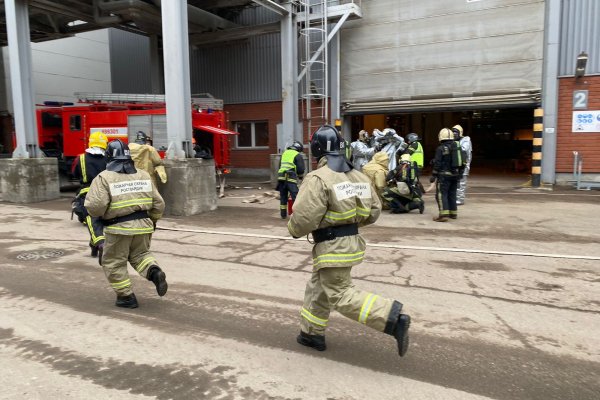 Подразделения пожарной охраны Росгвардии и Сыктывкарский пожарно-спасательный гарнизон Коми провели совместные учения в Эжве

