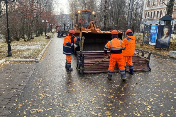 Сыктывкарские урны и скамейки уходят в 