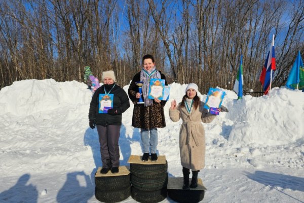 В Ижме лучшей автоледи вручили сертификат на обучение вождению