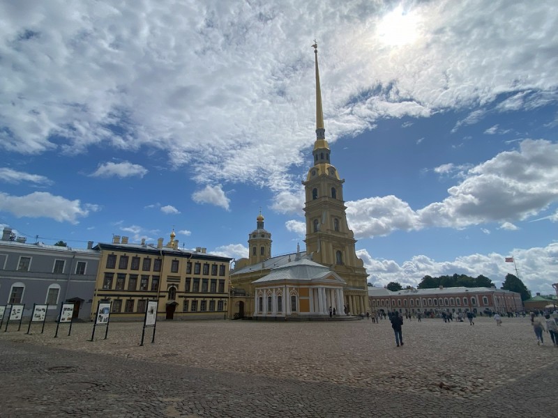 На Соборной площади Санкт-Петербурга откроется выставка "В ритме трудового фронта. Заполярная Воркута героическому Ленинграду"