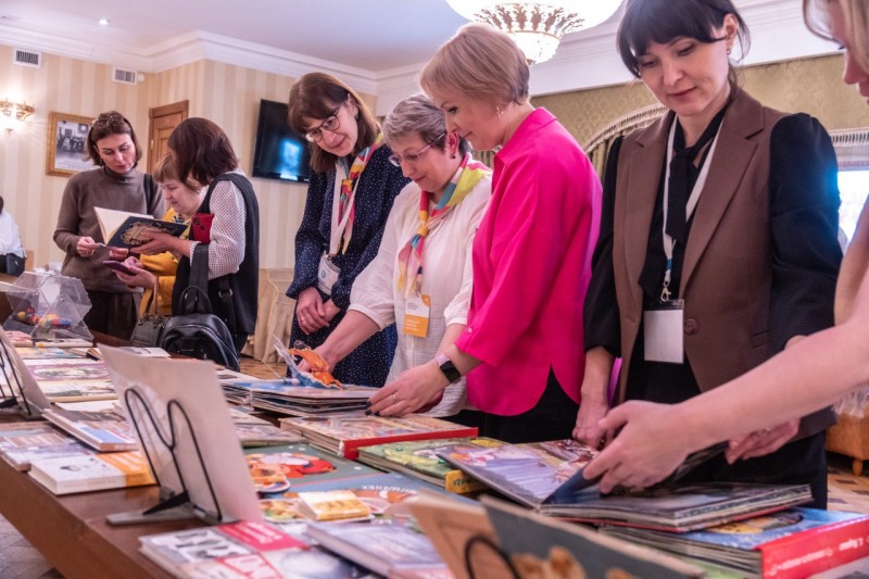 Национальная детская библиотека Коми отметила 90-летие со дня основания