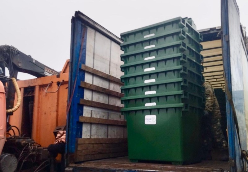 Региональный оператор Севера закупил очередную партию контейнеров для расстановки в муниципалитетах

