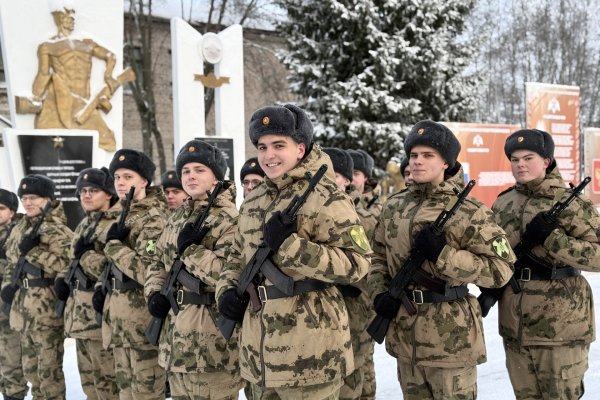Призывники из Карелии и Мурманска приняли военную присягу в Сыктывкаре