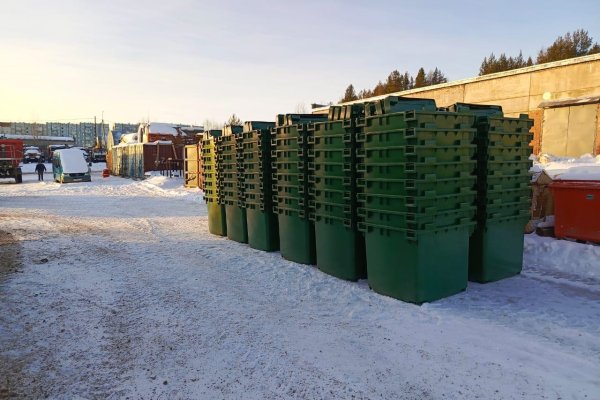 Троицко-Печорский район получит новые мусорные контейнеры