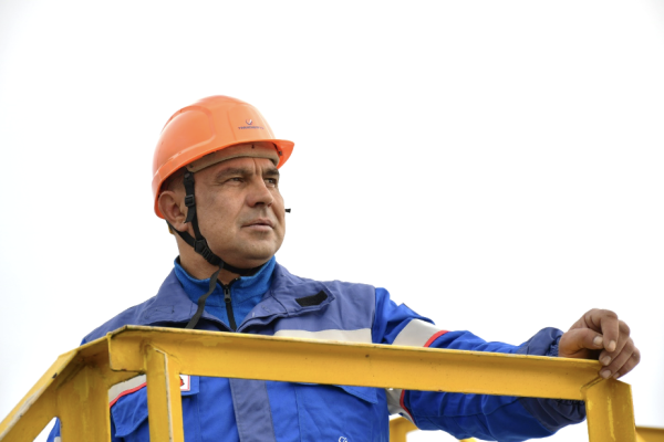 Наши люди: линейный трубопроводчик из Синдора — о работе в полях и ответственности