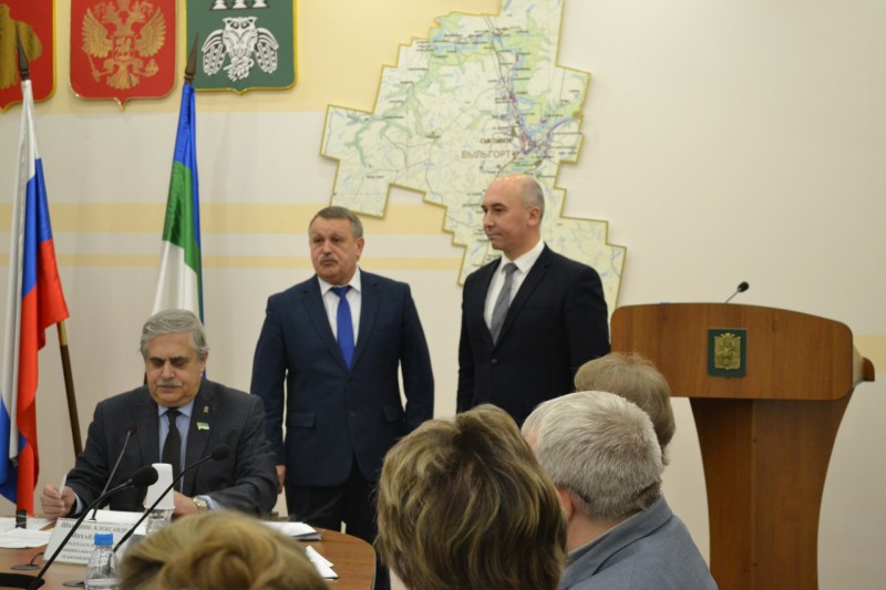 Новый глава Сыктывдинского района пообещал опираться на конструктивное взаимодействие с депутатами и жителями