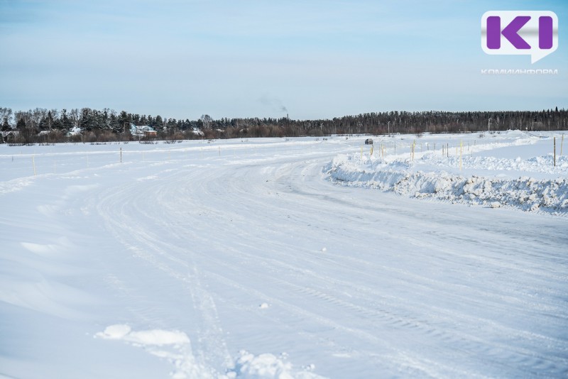 В м.Кабель открыта зимняя переправа через р.Печора на дороге Ираель - Усть-Цильма
