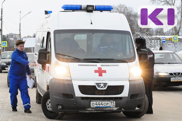 В Корткеросском районе столкнулись автобус и легковушка 