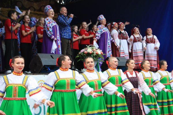 Год села в Коми: жителей районов ждут гастроли ведущих театров, новые модельные библиотеки и поддержка культурных проектов