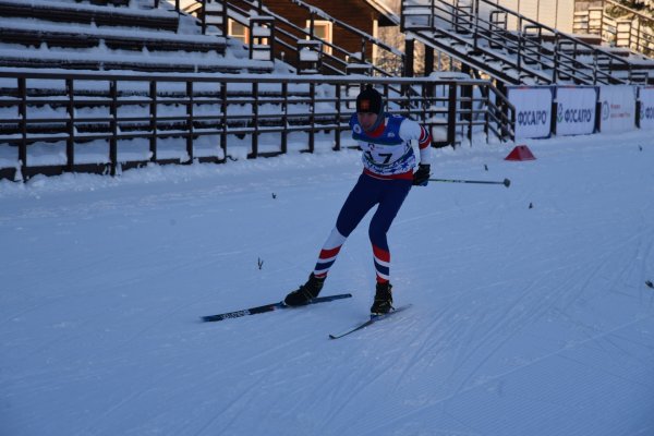 Ермил Вокуев и Анастасия Власова - победители спринта свободным стилем в рамках чемпионата Республики Коми по лыжным гонкам