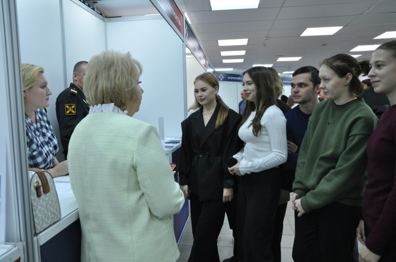 Более 5,5 тысяч жителей Коми нашли работу в 2025 году с помощью службы занятости