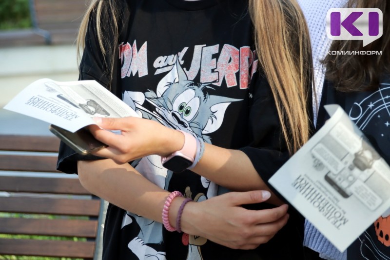 Воркутинская школьница и студентка из Сыктывкара, желая заработать на маркетплейсе, стали жертвами мошенников

