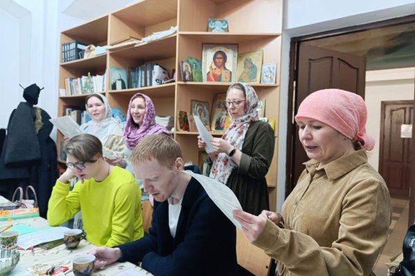 В Сыктывкаре прошли молодежные библейские уроки 