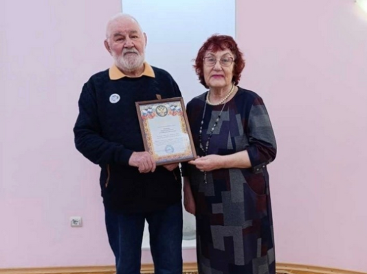 Бриллиантовая свадьба: в Сыктывкаре чествовали супругов Юрия и Екатерину Яборовых

