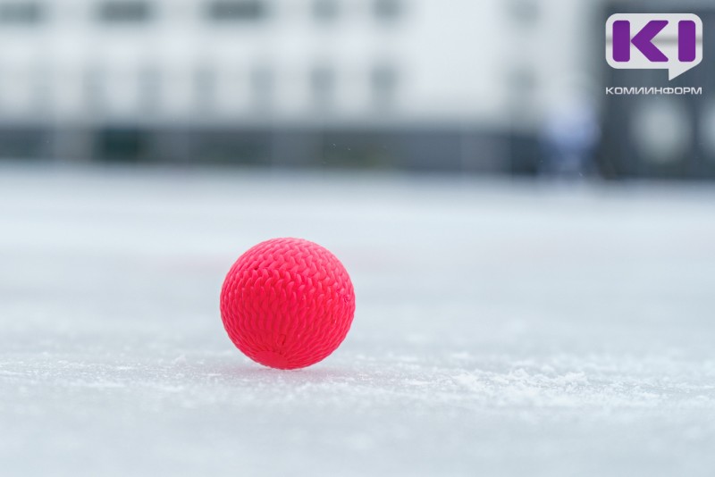 В Сыктывкаре олимпийский чемпион Александр Легков выйдет на лед против местных хоккеистов