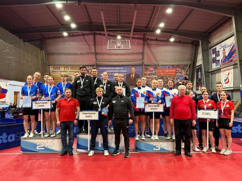 Пять медалей выиграла сборная Республики Коми на чемпионате СЗФО по настольному теннису