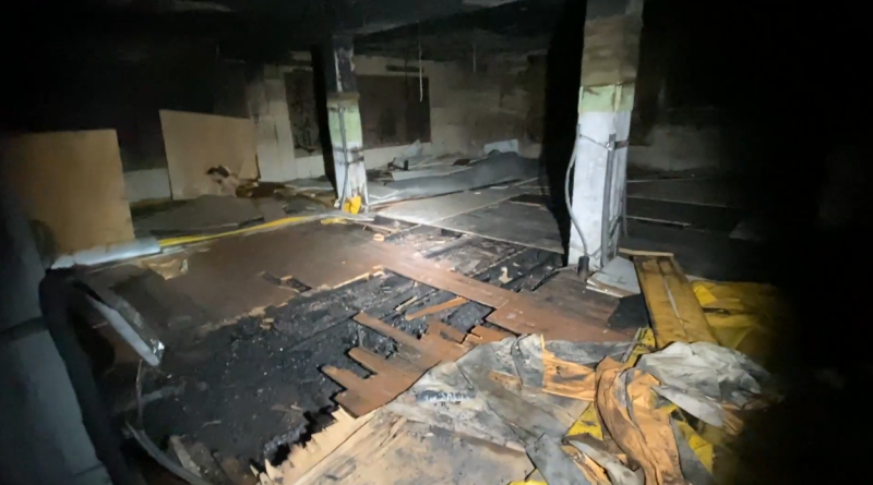 Глава Воркуты показал зал, ставший эпицентром пожара во Дворце творчества детей и молодежи