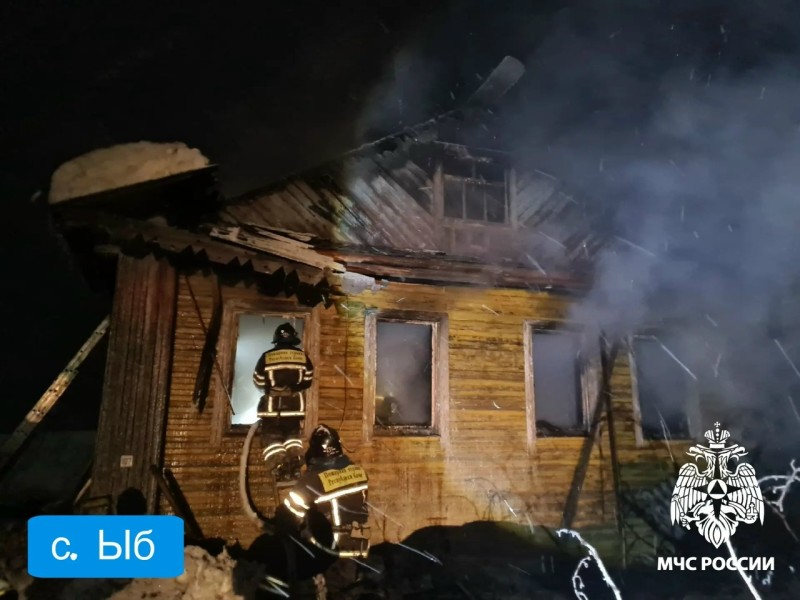 В селе Ыб на пожаре погиб мужчина 