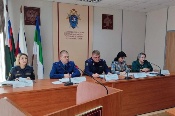 Представители СУСК, прокуратуры, трудинспекции встретились с работниками Дорожного управления Воркуты