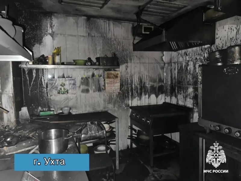 В Ухте горела гостиница "Чибью"