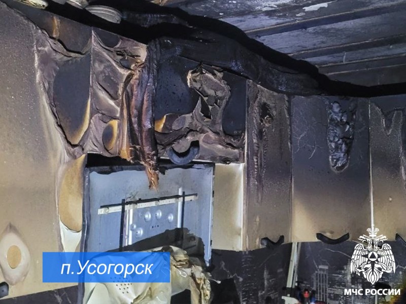 В Усогорске пожарные спасли двух человек