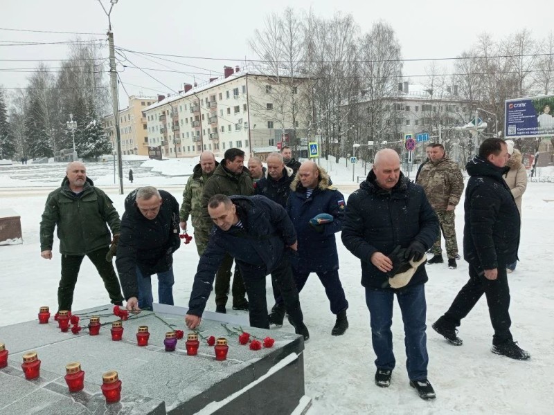 В Сыктывкаре почтили память десантников легендарной 6-й роты